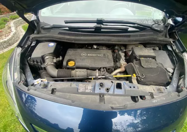 OPEL Meriva 1.7 CDTI Cosmo