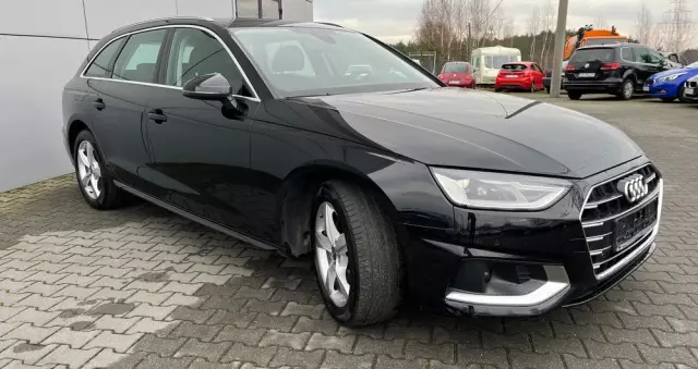 AUDI A4 35 TDI mHEV Advanced S tronic