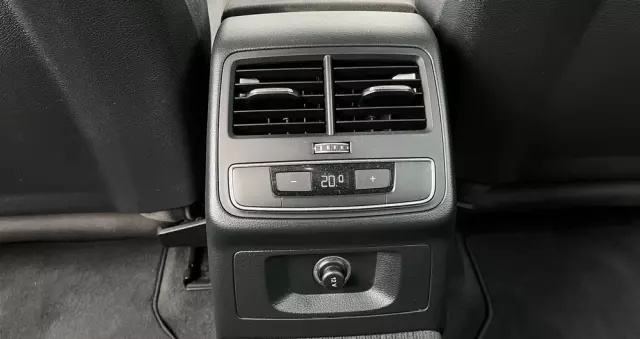 AUDI A4 35 TDI mHEV Advanced S tronic