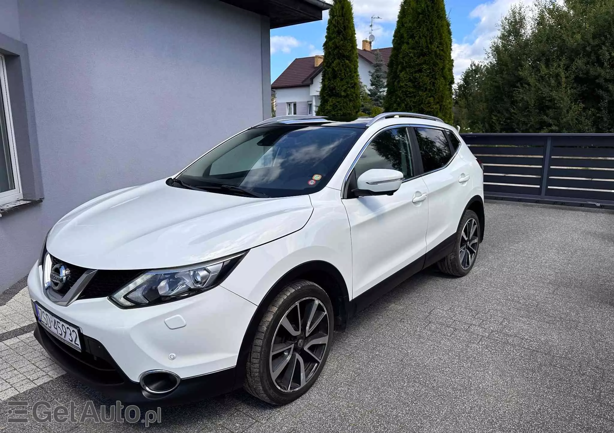 NISSAN Qashqai 1.6 DCi Tekna+