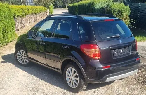 SUZUKI SX4 