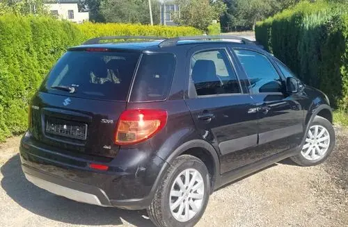 SUZUKI SX4 