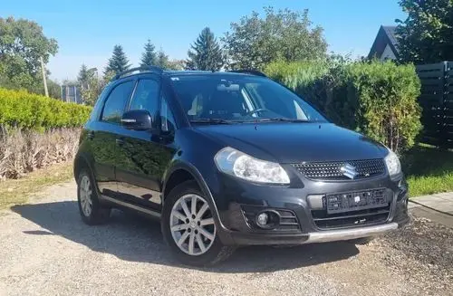 SUZUKI SX4 