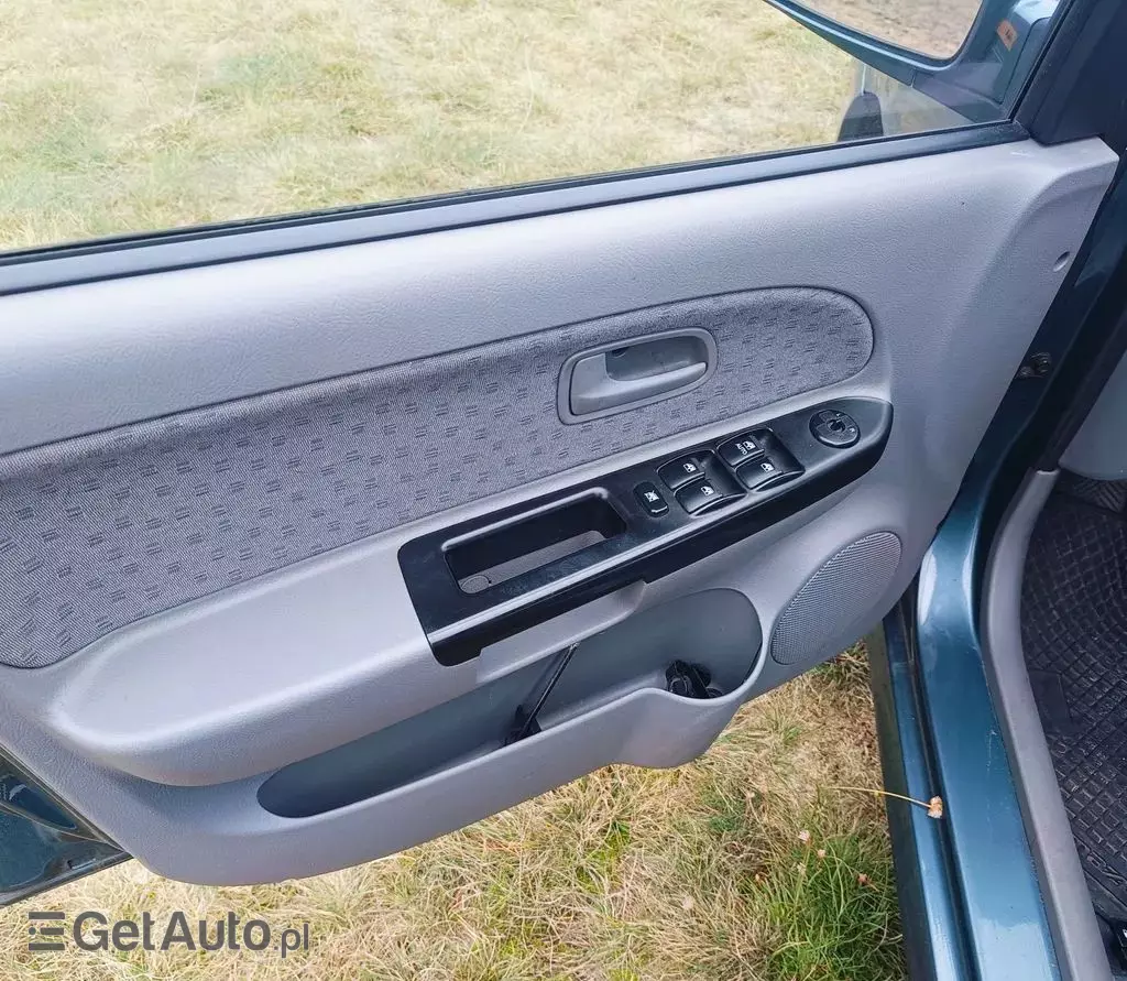 KIA Rio 1.3 i (82 KM)