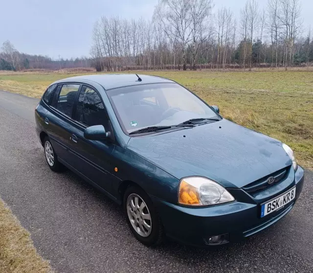KIA Rio 1.3 i (82 KM)