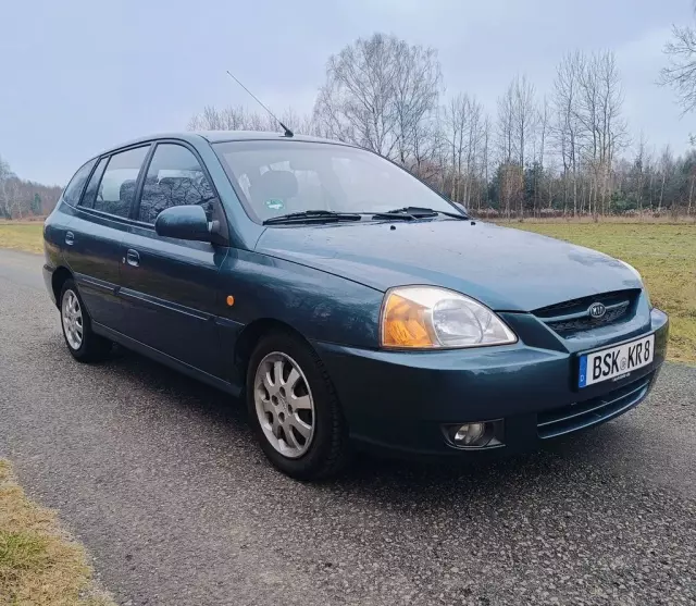 KIA Rio 1.3 i (82 KM)