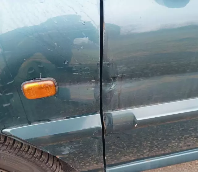 KIA Rio 1.3 i (82 KM)