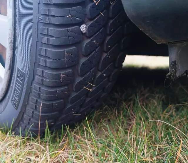 KIA Rio 1.3 i (82 KM)