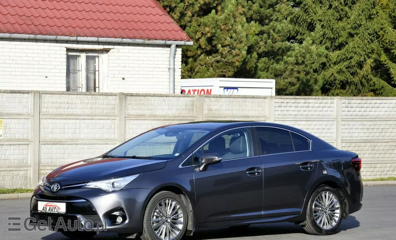TOYOTA Avensis 1.8 Premium