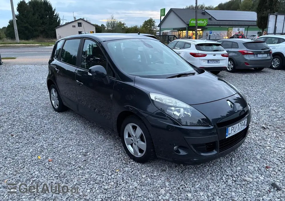 RENAULT Scenic 1.6 16V 110 Authentique