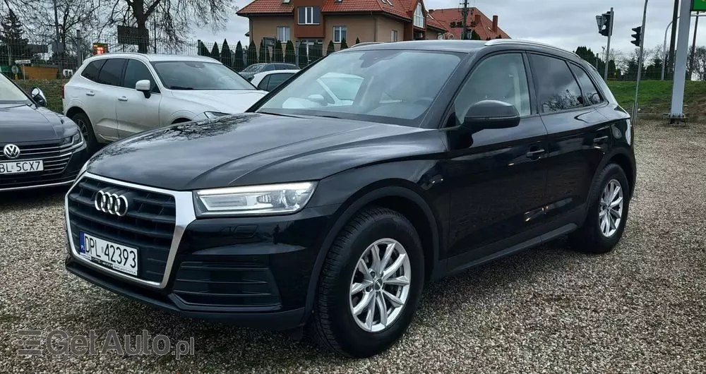 AUDI Q5 