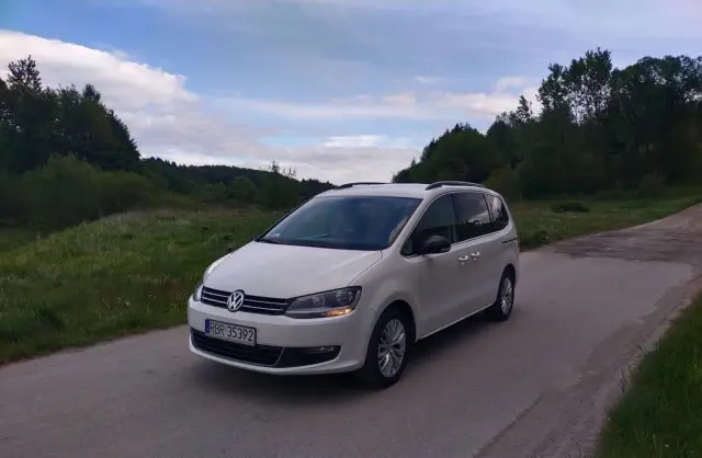 VOLKSWAGEN Sharan 