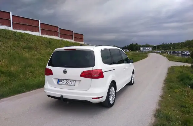 VOLKSWAGEN Sharan 