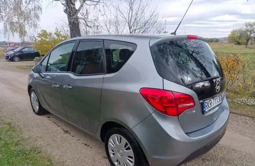 OPEL Meriva 