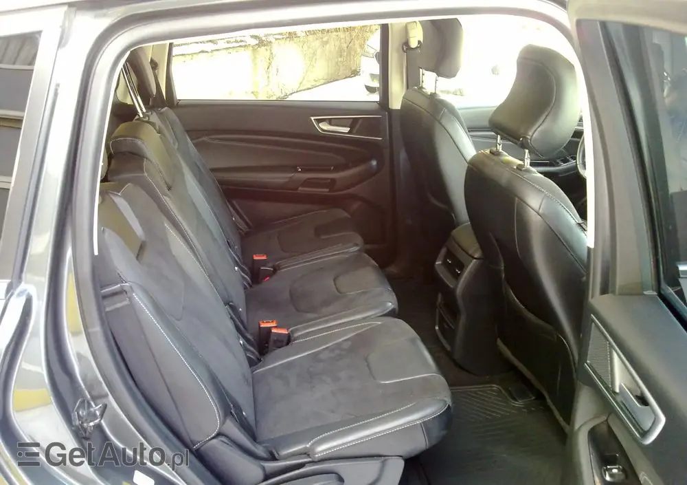 FORD S-Max 2.0 EcoBlue Titanium