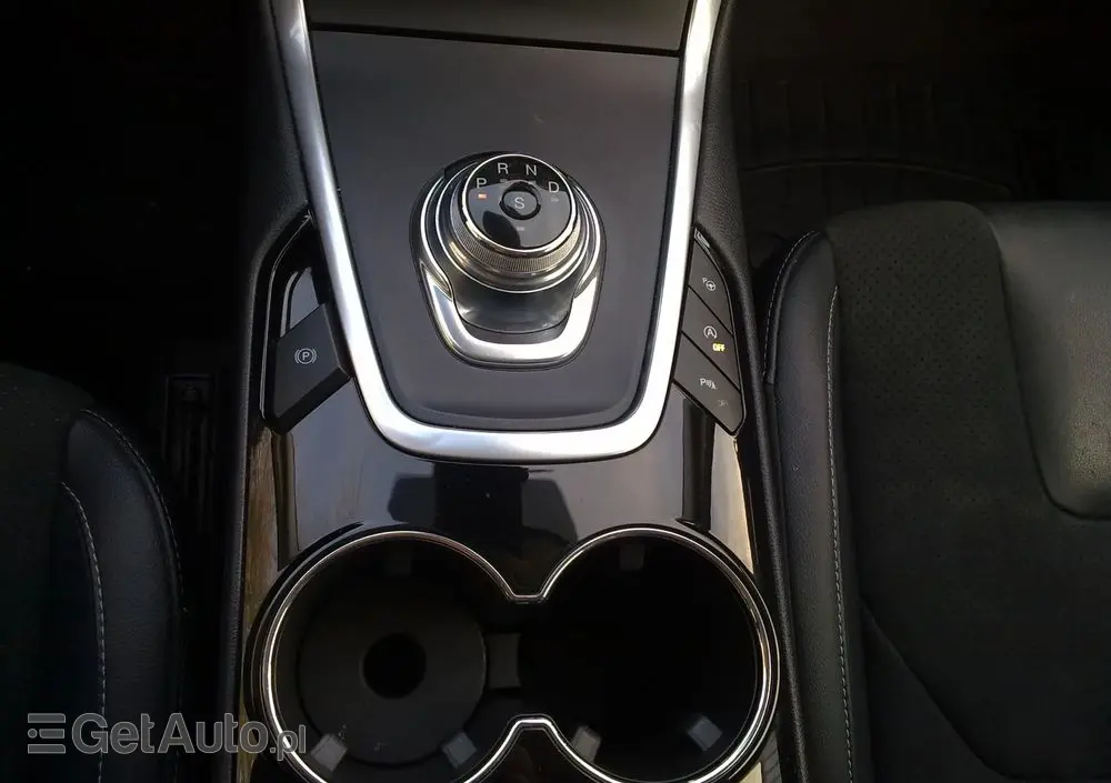 FORD S-Max 2.0 EcoBlue Titanium