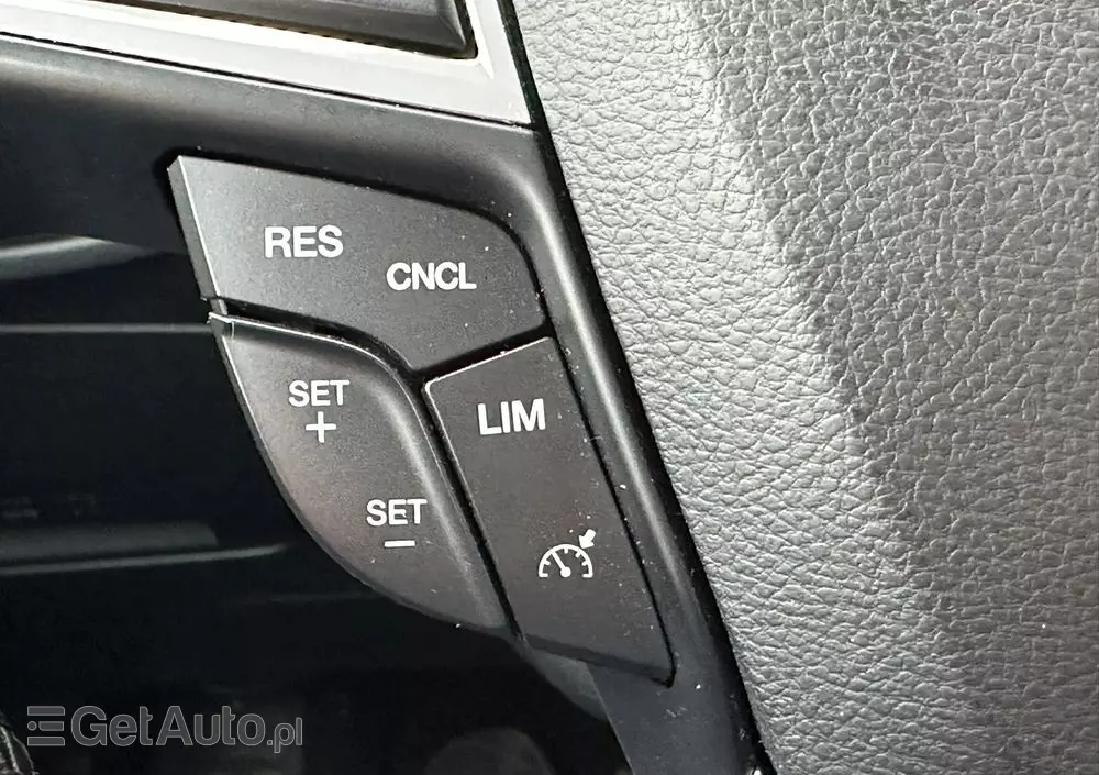 FORD S-Max 2.0 EcoBlue TITANIUM