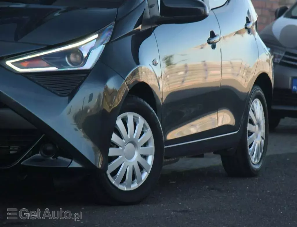 TOYOTA Aygo 