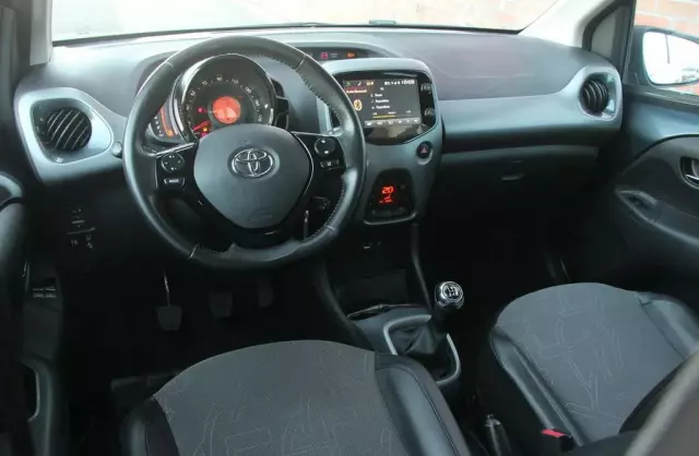 TOYOTA Aygo 