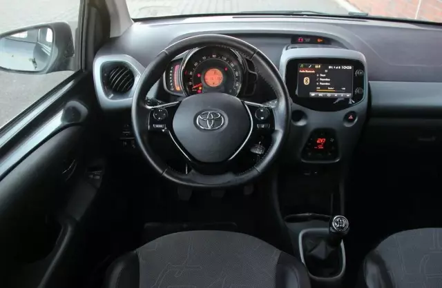 TOYOTA Aygo 