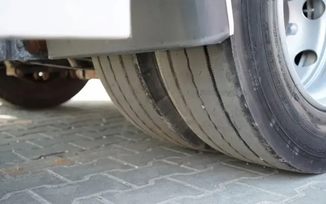 WECON PRZYCZEPA - 7,7 M / TANDEM /  SAF / 2022 ROK 