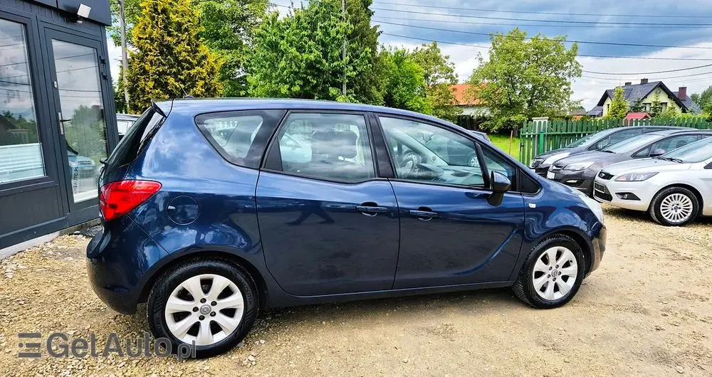 OPEL Meriva 1.4 T Cosmo