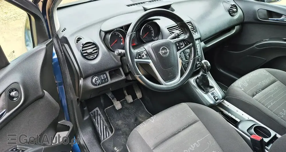 OPEL Meriva 1.4 T Cosmo