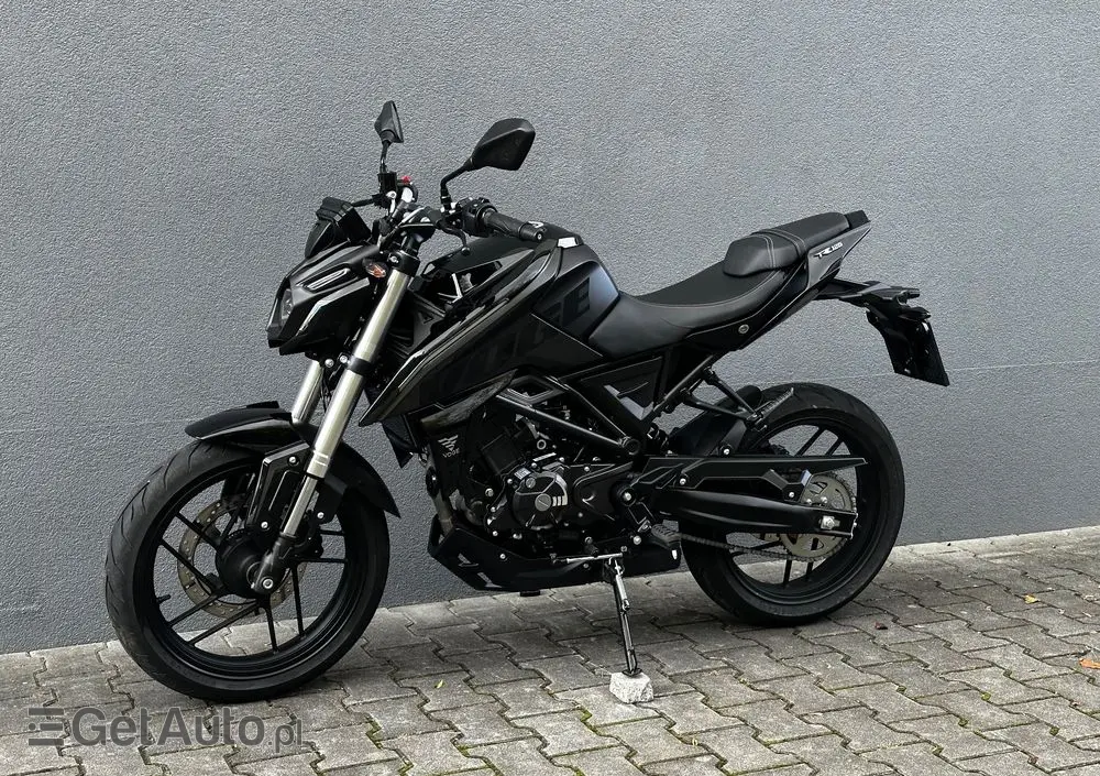 VOGE R125 