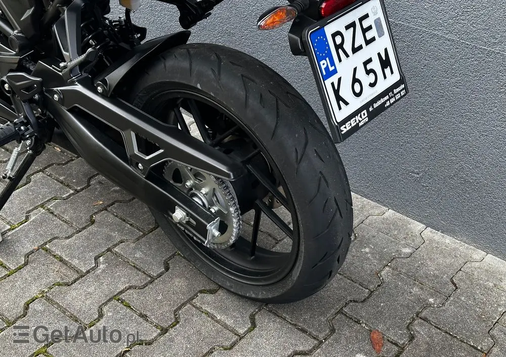VOGE R125 