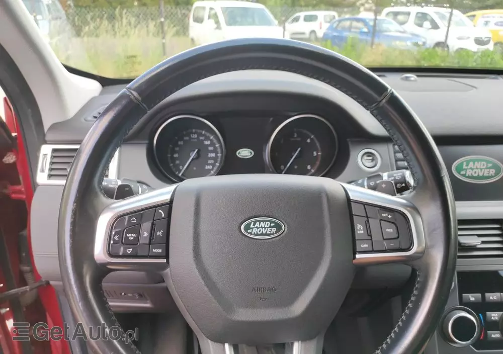 LAND ROVER Discovery Sport 2.0 TD4 HSE