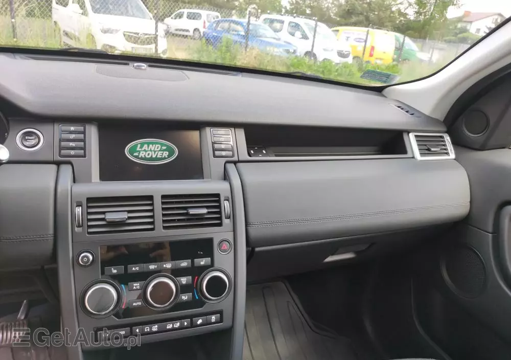 LAND ROVER Discovery Sport 2.0 TD4 HSE