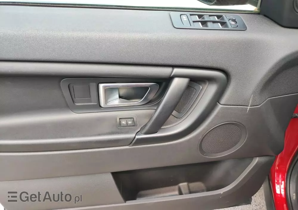 LAND ROVER Discovery Sport 2.0 TD4 HSE