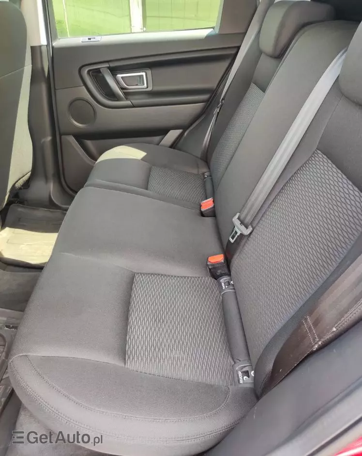 LAND ROVER Discovery Sport 2.0 TD4 HSE