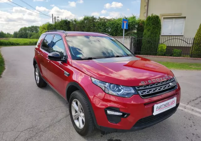 LAND ROVER Discovery Sport 2.0 TD4 HSE