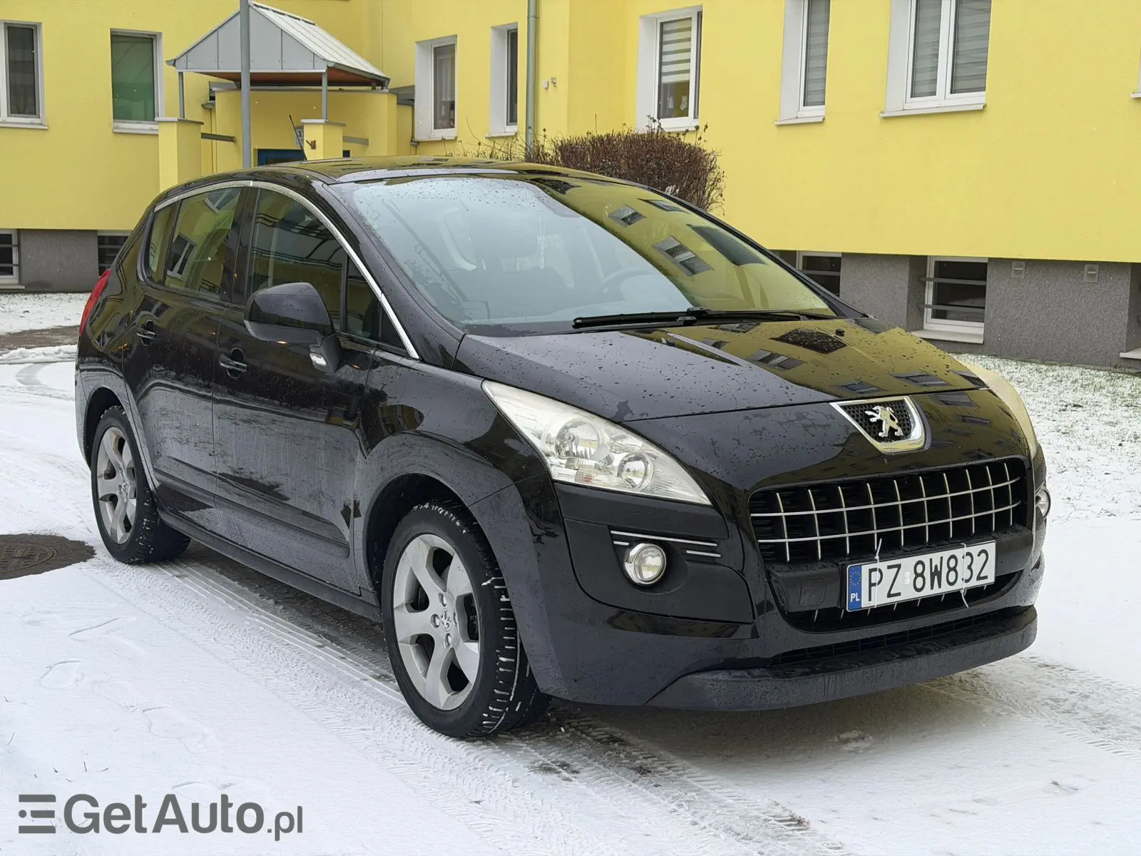 PEUGEOT 3008 