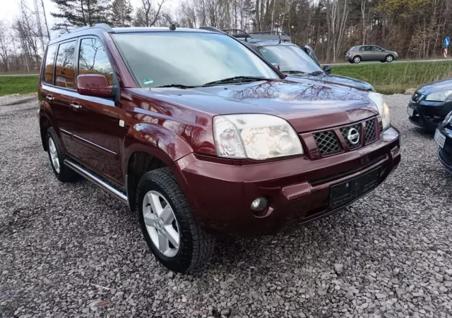 NISSAN X-Trail 2.5 4x4 Sport