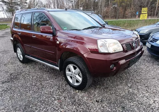 NISSAN X-Trail 2.5 4x4 Sport