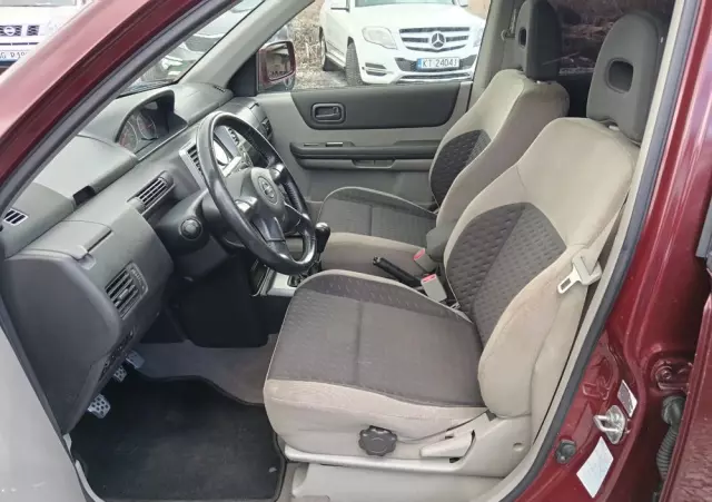 NISSAN X-Trail 2.5 4x4 Sport