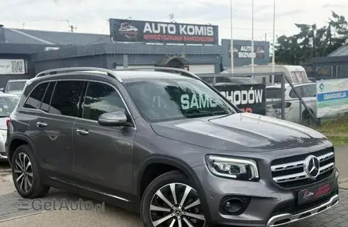 MERCEDES-BENZ GLB 