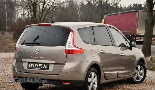 RENAULT Grand Scenic 