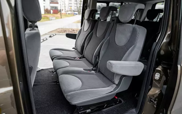 CITROËN Jumpy Combi L2 (8-Si.) Selection