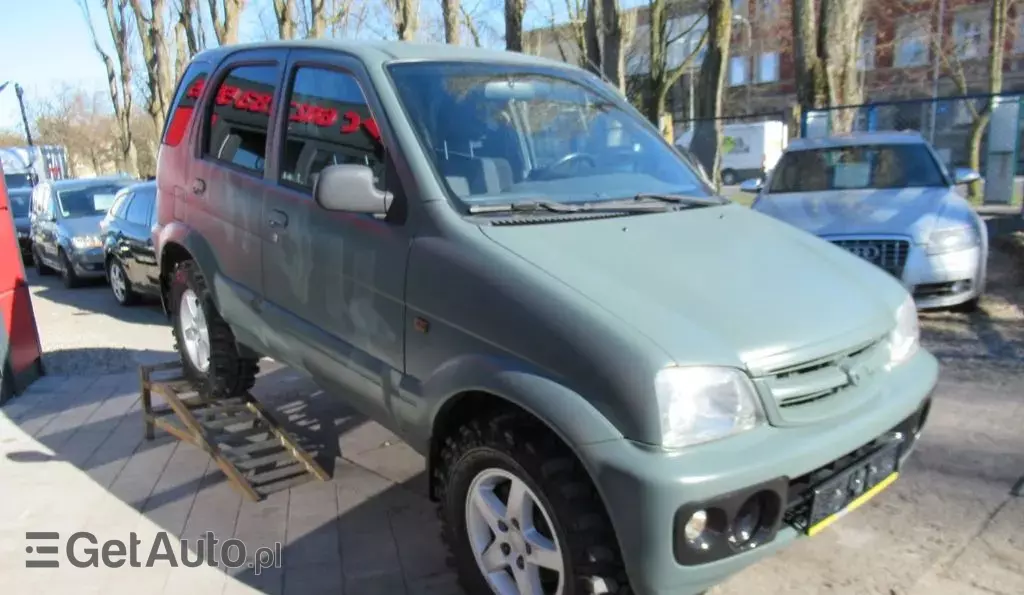 DAIHATSU Terios 