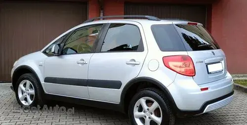 SUZUKI SX4 