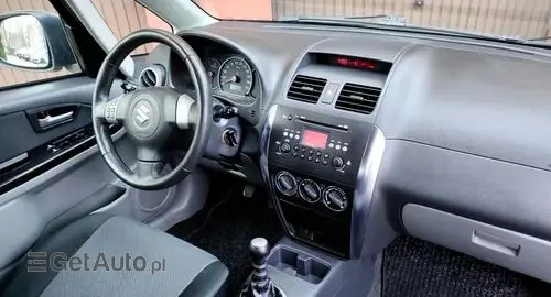SUZUKI SX4 
