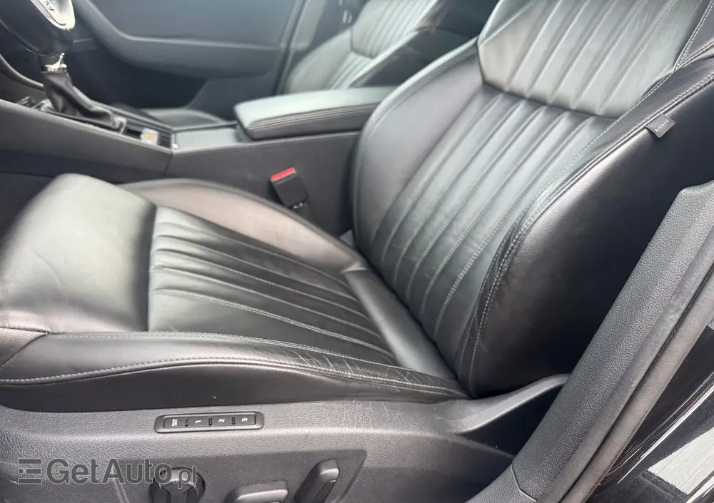 SKODA Superb 2.0 TDI L&K DSG