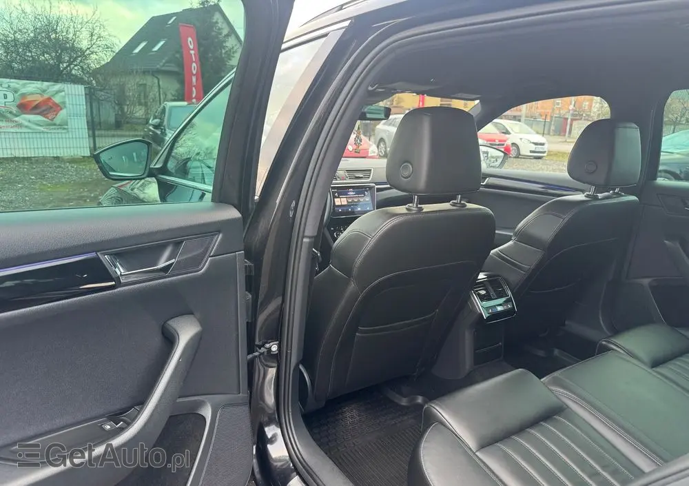 SKODA Superb 2.0 TDI L&K DSG