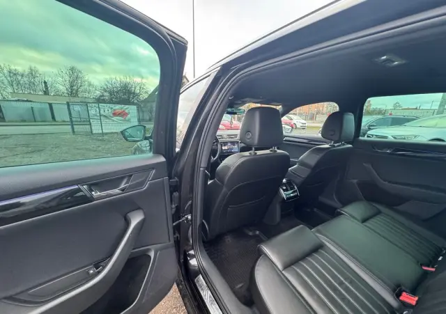 SKODA Superb 2.0 TDI L&K DSG