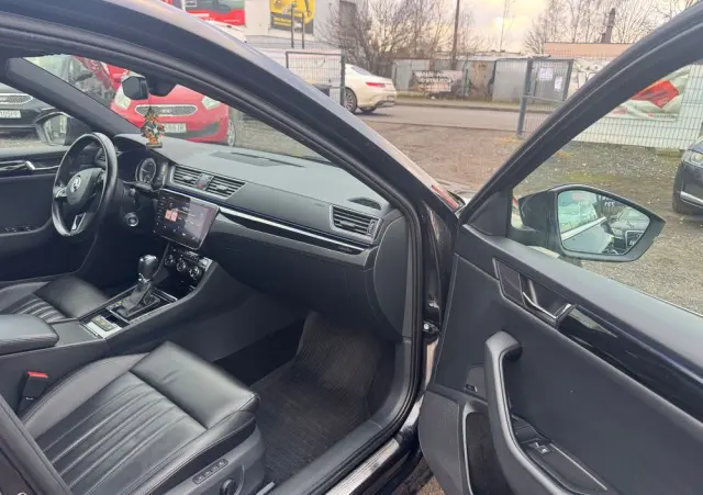 SKODA Superb 2.0 TDI L&K DSG