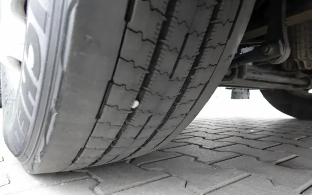 MERCEDES-BENZ ACTROS 1843 / RETARDER /  ALUFELGI / EURO 6 / SPROWADZONY 