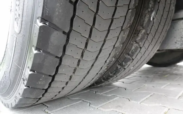 MERCEDES-BENZ ACTROS 1843 / RETARDER /  ALUFELGI / EURO 6 / SPROWADZONY 